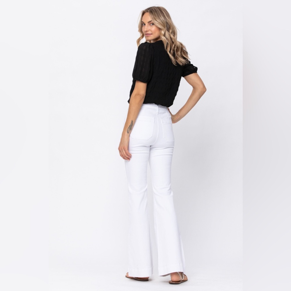 JUDY BLUE | High Rise Button Fly Patch Pocket Flares - White - NWT - Picture 7 of 9